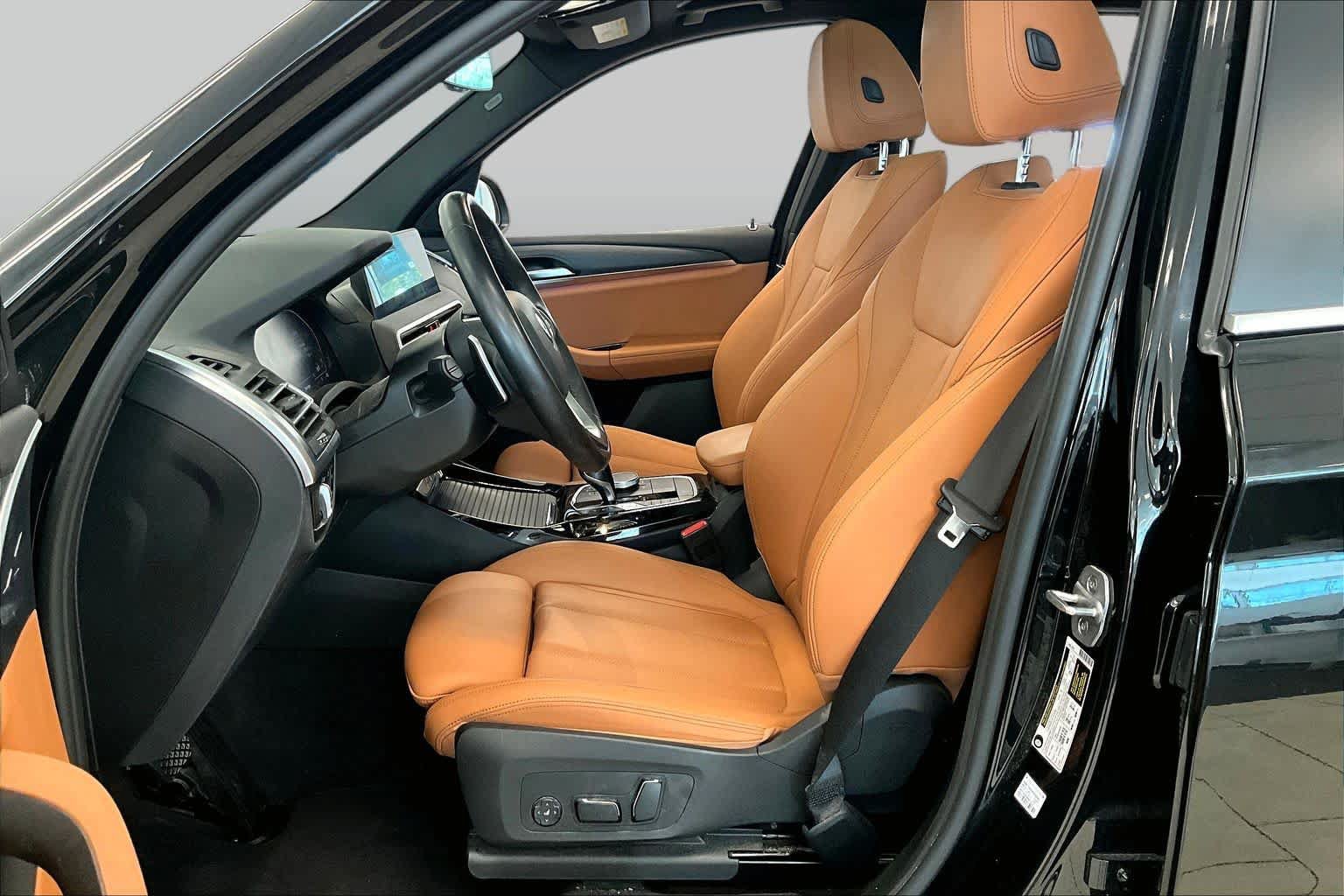 Used 2024 BMW X3 sDrive30i w/ Convenience Package w/ZPA RWD image 7