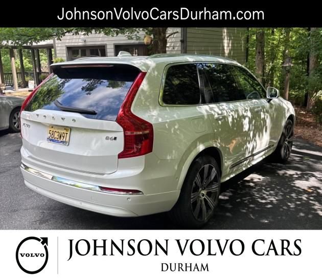 Used 2023 Volvo XC90 B6 Ultimate w/ Protection Package Premier AWD/4WD image 3