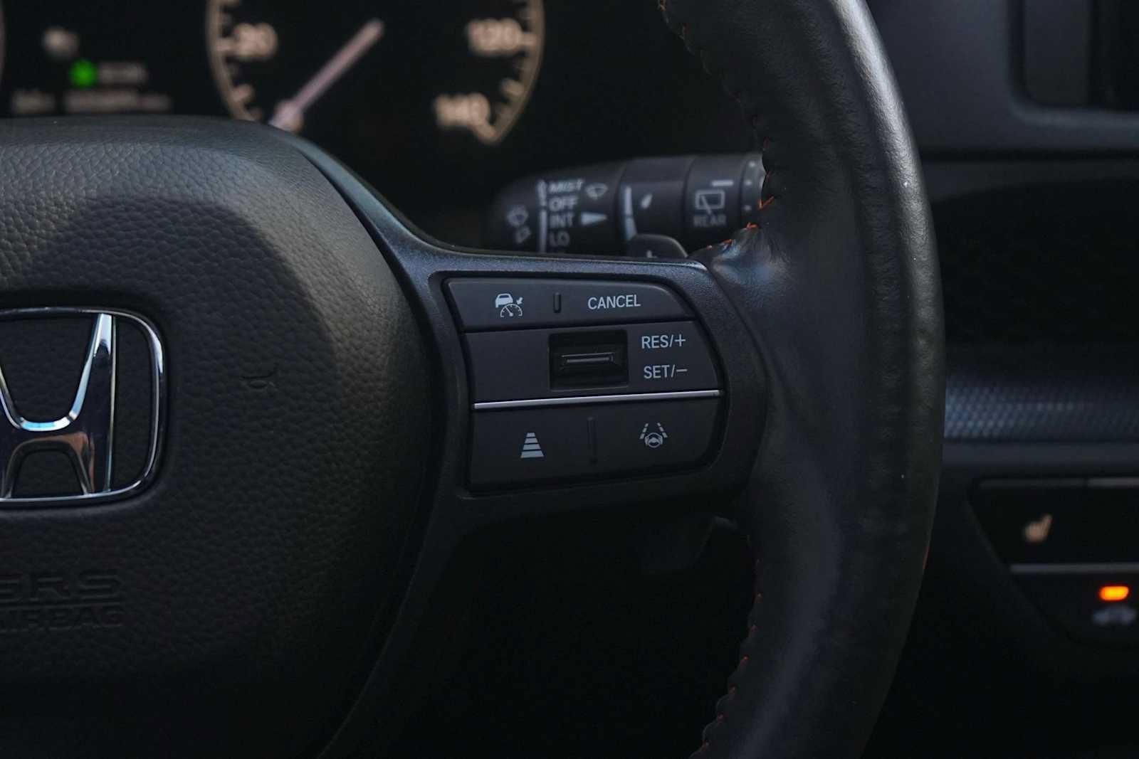 Used 2025 Honda CR-V Sport-L image 18