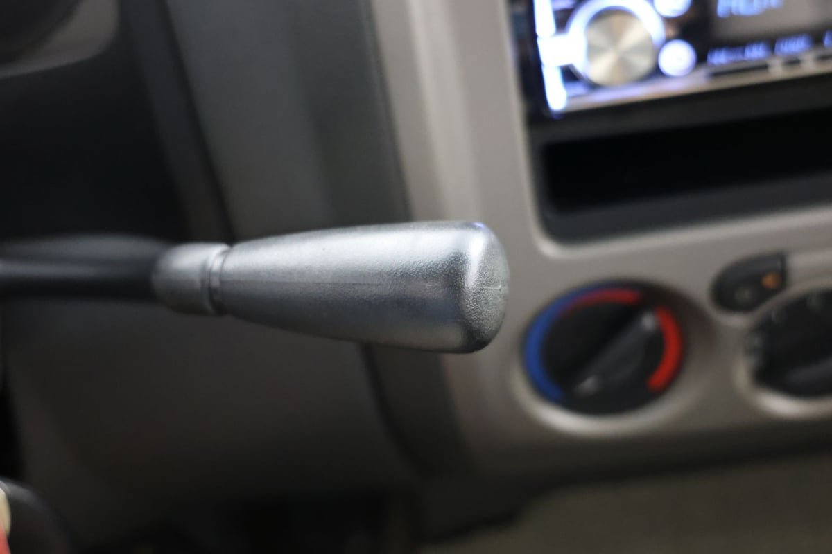 Used 2005 Chevrolet Colorado LS AWD/4WD image 6