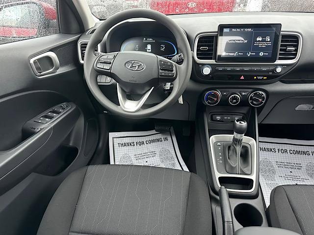 New 2026 Hyundai Venue SE image 11