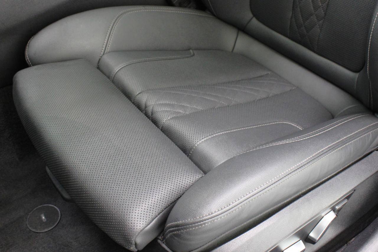 Used 2021 BMW 530i w/ Convenience Package RWD image 34
