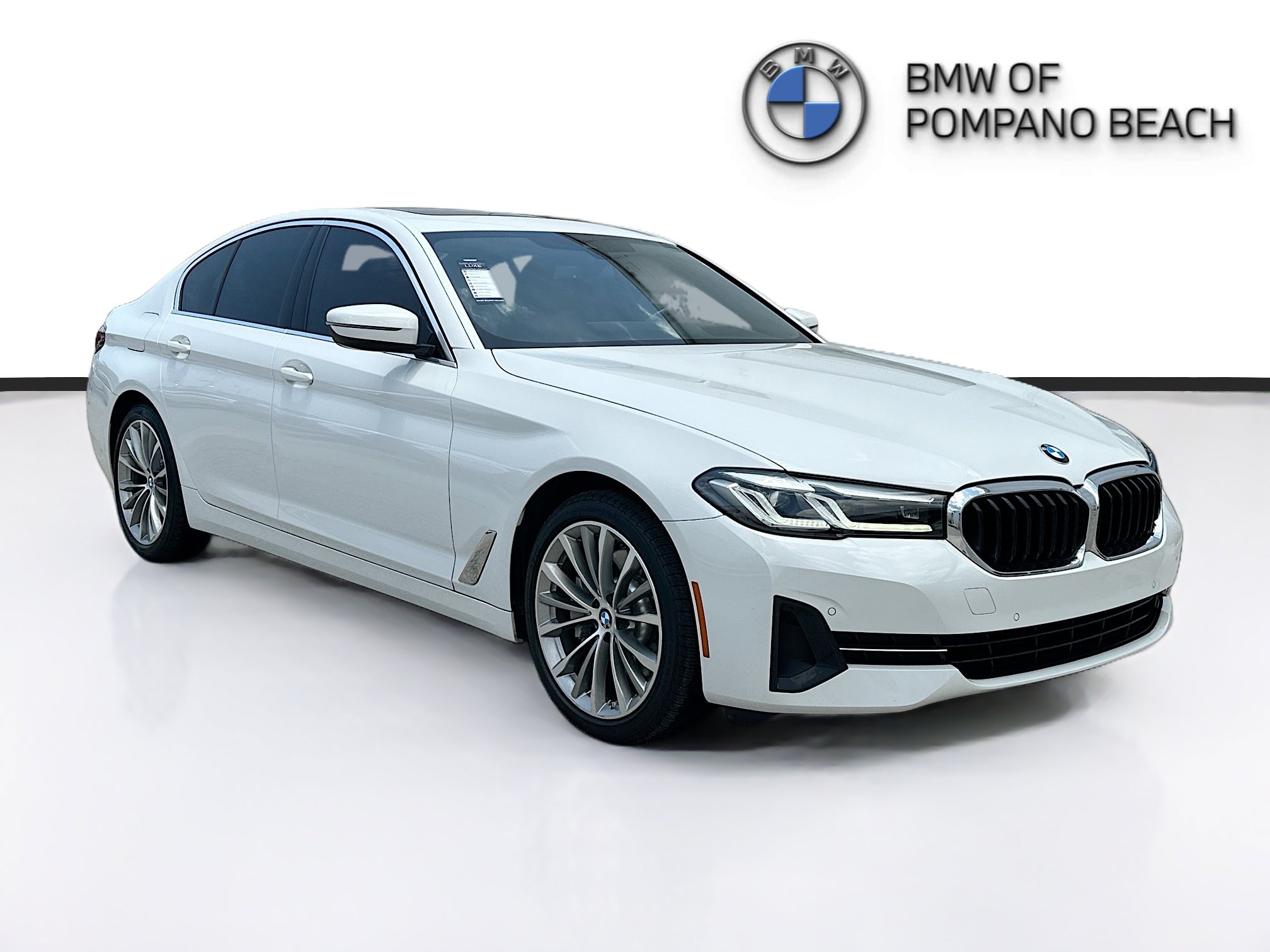 Used 2023 BMW 530i w/ Premium Package RWD image 1