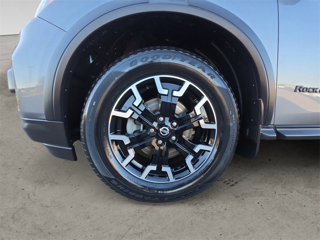 Used 2020 Nissan Pathfinder SL image 14