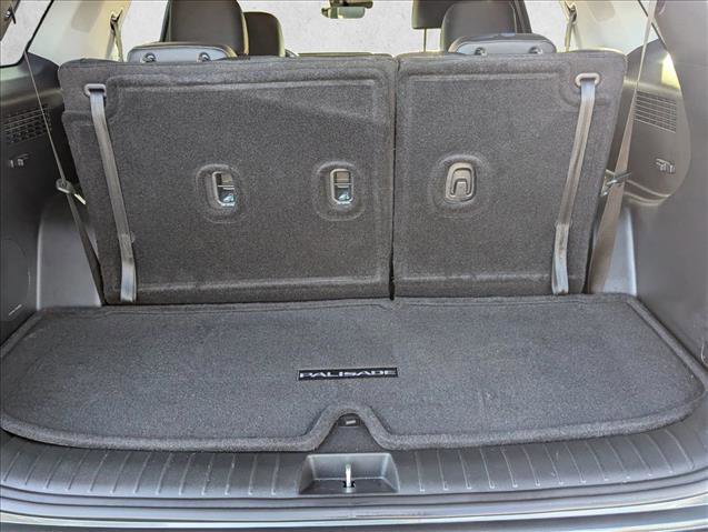Used 2024 Hyundai Palisade SEL w/ Premium Package image 6