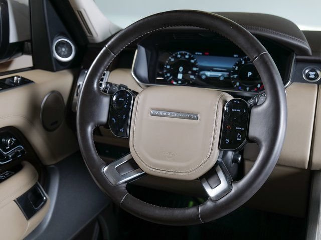 Used 2020 Land Rover Range Rover HSE AWD/4WD image 16