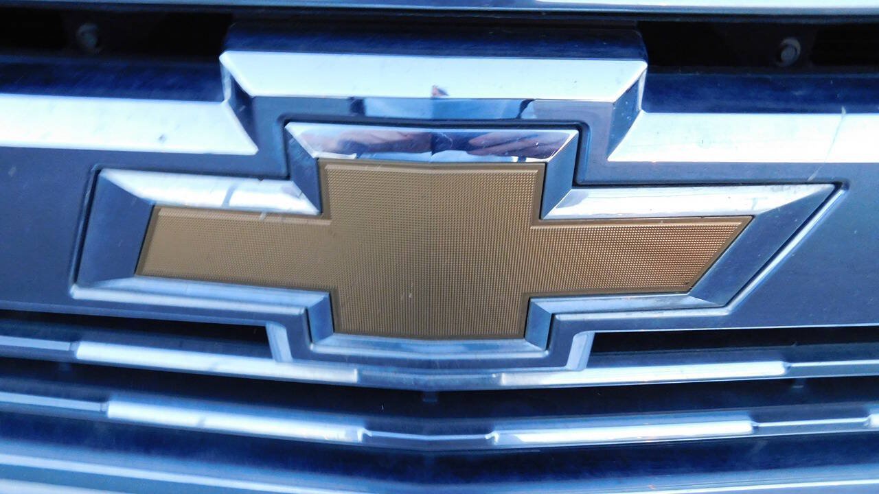 Used 2018 Chevrolet Silverado 2500 W/T AWD/4WD image 5