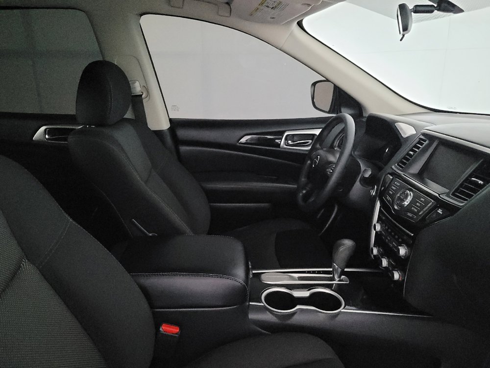 Used 2019 Nissan Pathfinder S FWD image 21