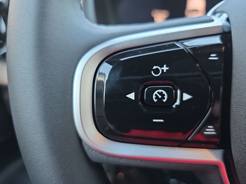 New 2026 Volvo XC90 B6 Plus image 19