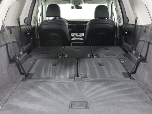 Used 2023 Audi Q7 3.0T Prestige w/ Prestige Package image 27