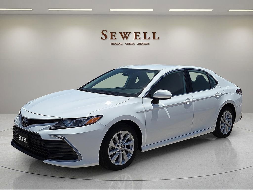 Used 2022 Toyota Camry LE