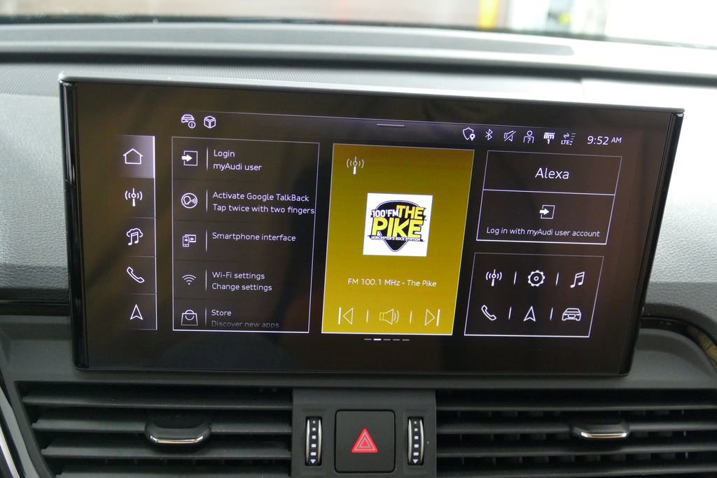 Certified 2025 Audi Q5 2.0T Premium Plus w/ Premium Plus Package AWD/4WD image 16