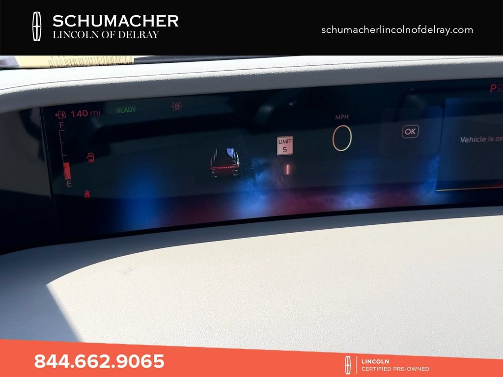 Used 2024 Lincoln Nautilus Premier AWD/4WD image 22