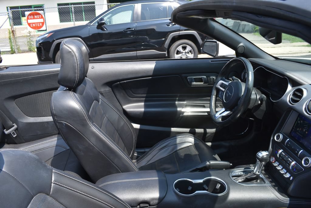 Used 2023 Ford Mustang Premium RWD image 23