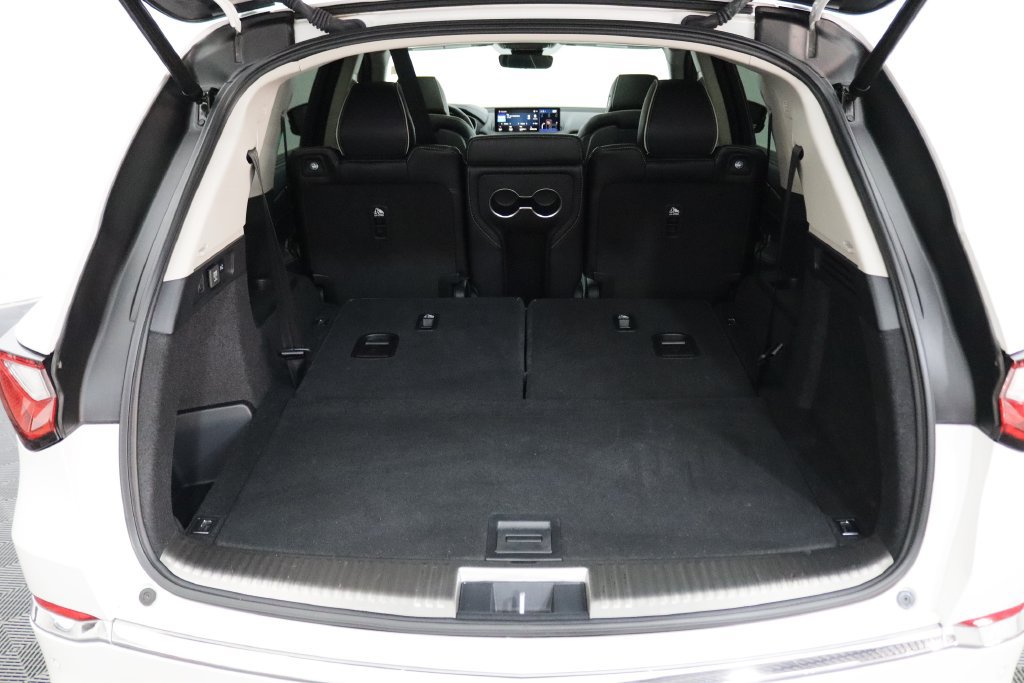 Certified 2024 Acura MDX w/ Advance Package AWD/4WD image 28