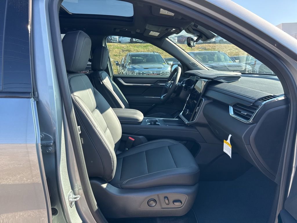 New 2026 GMC Acadia Elevation w/ Black Edition image 21