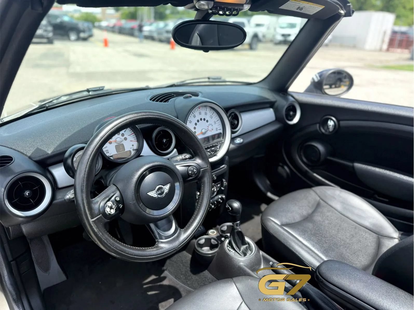 Used 2013 MINI Cooper Convertible FWD image 17
