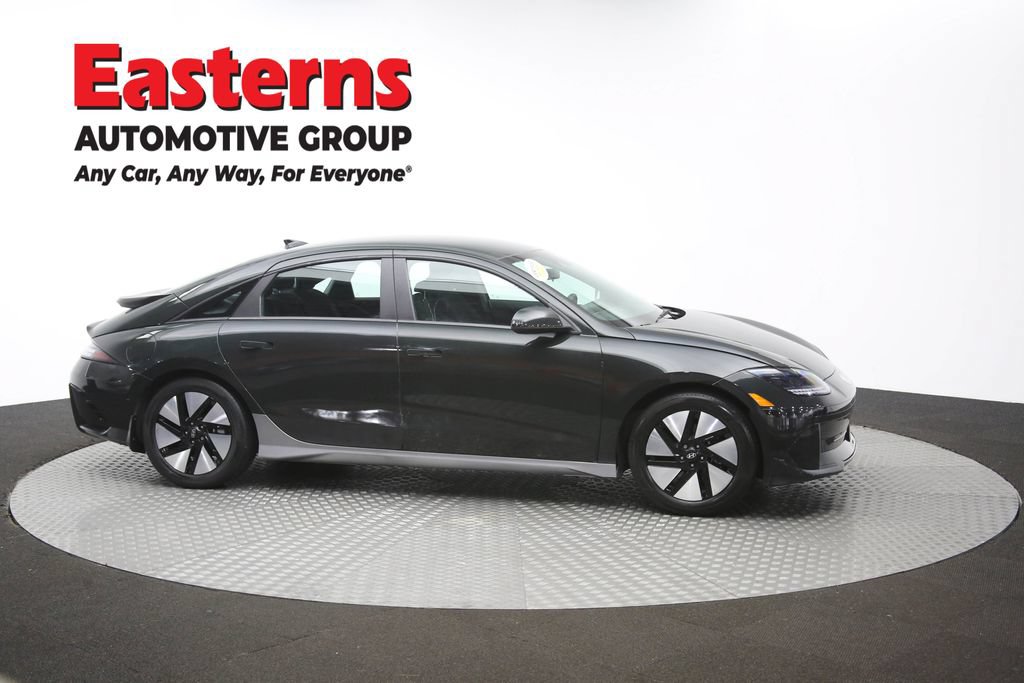 Used 2024 Hyundai Ioniq 6 SE RWD image 46