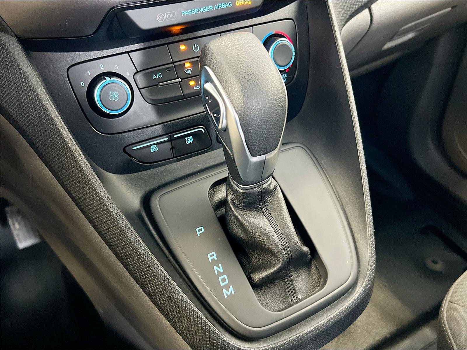 Used 2023 Ford Transit Connect XL image 15