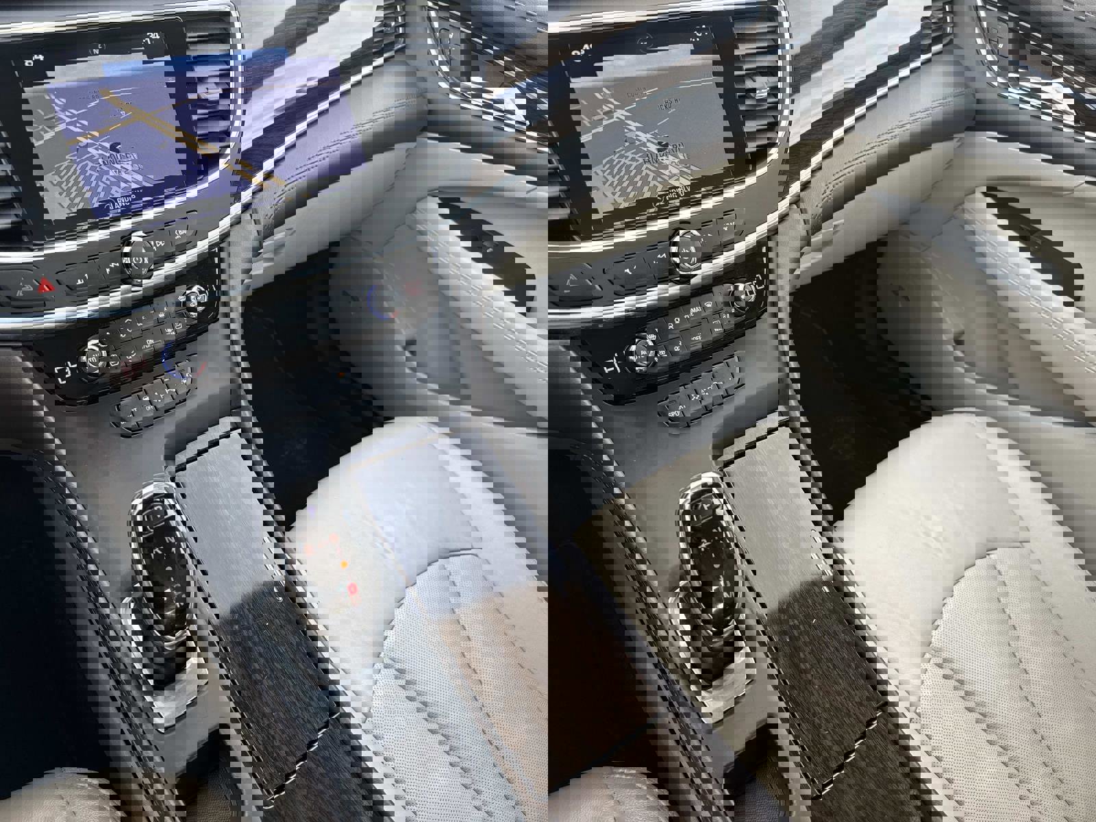 Used 2017 Buick LaCrosse Premium w/ Driver Confidence Package #2 image 23