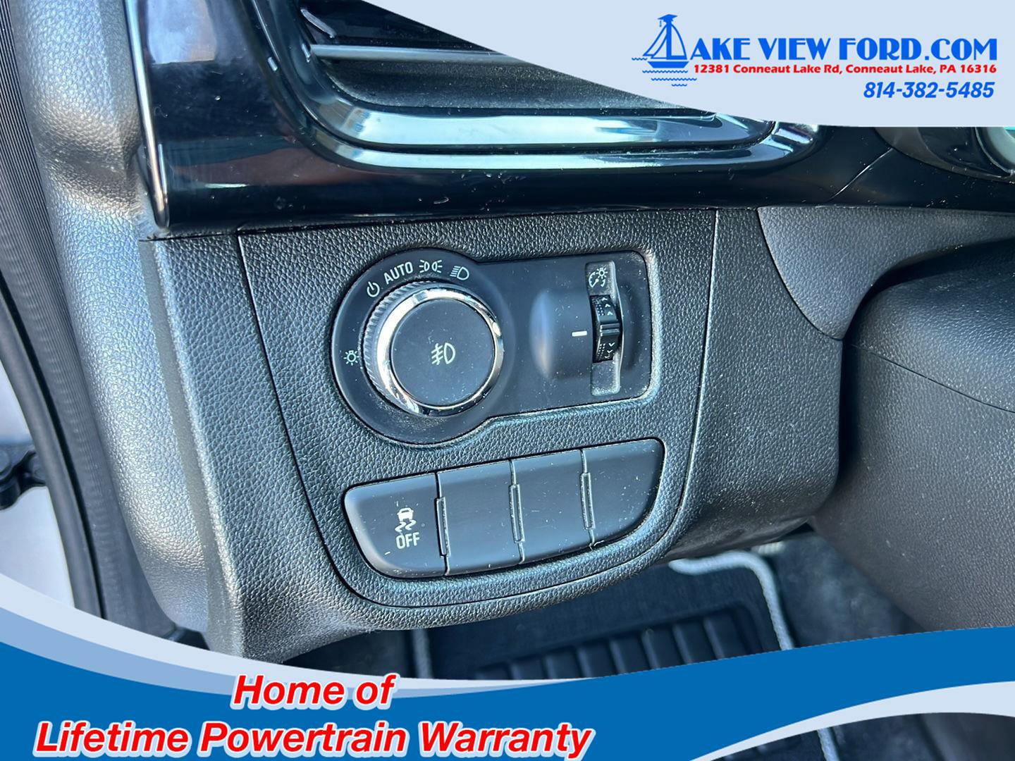 Used 2018 Chevrolet Spark LT FWD image 17