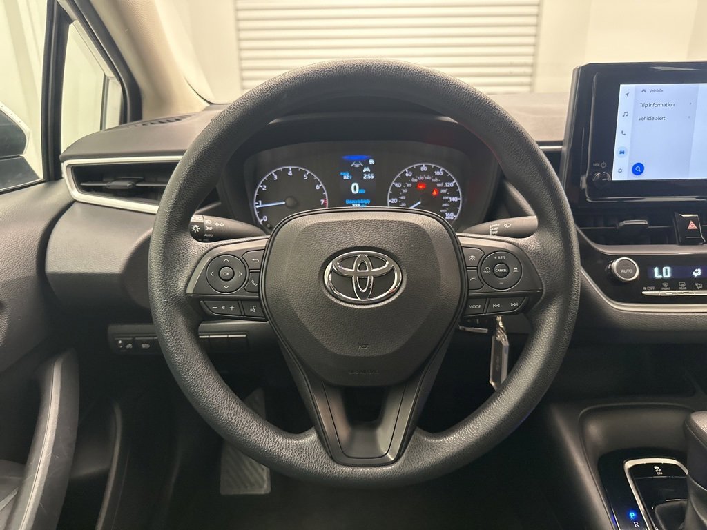 Used 2023 Toyota Corolla LE image 18