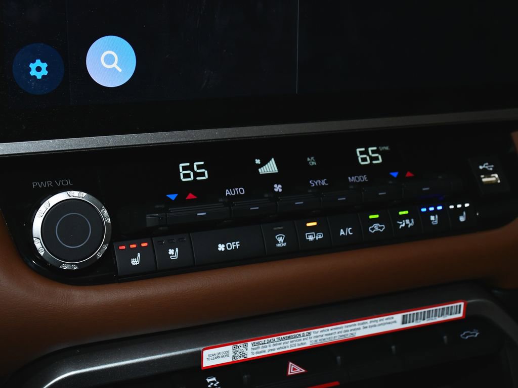 Used 2025 Toyota Tundra 1794 Edition image 34