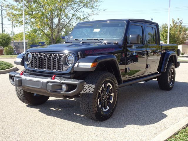Used 2024 Jeep Gladiator Rubicon AWD/4WD image 7