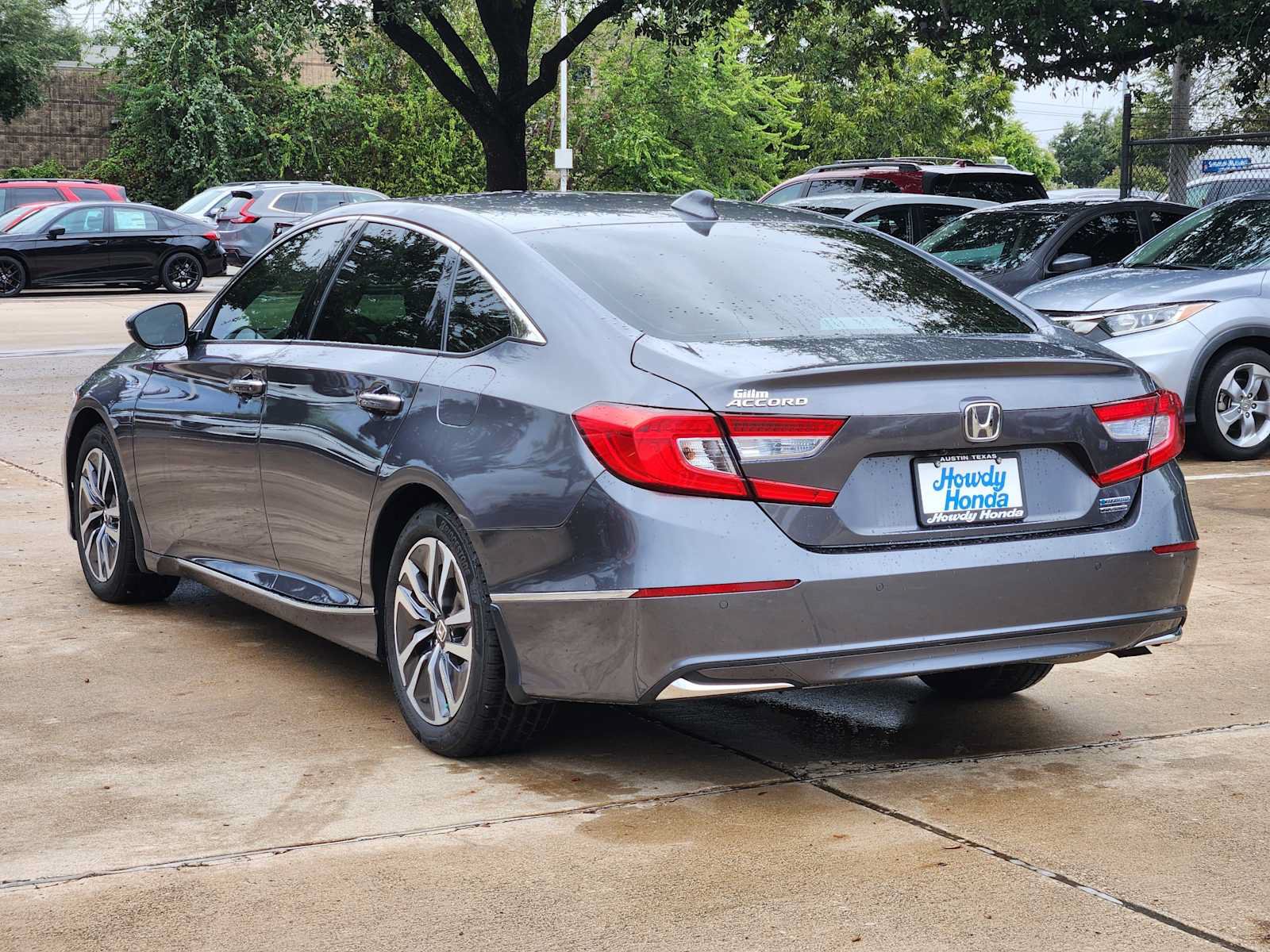 Used 2020 Honda Accord Touring image 5