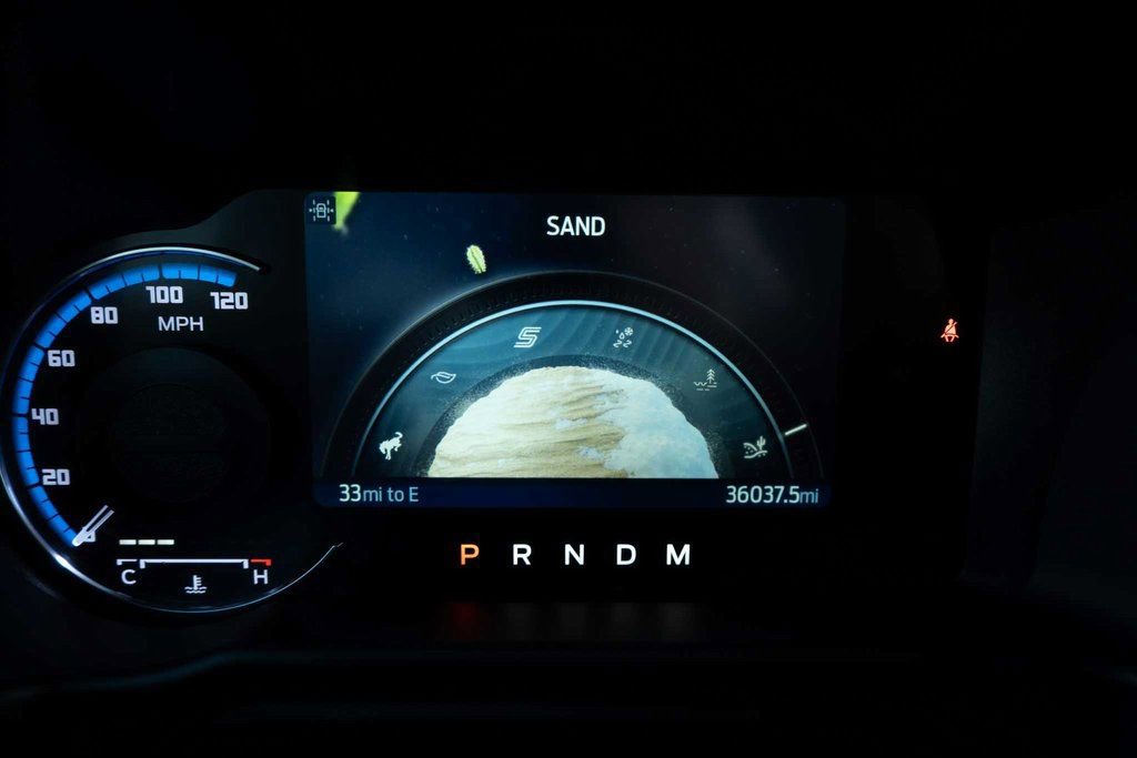 Used 2022 Ford Bronco Outer Banks image 29