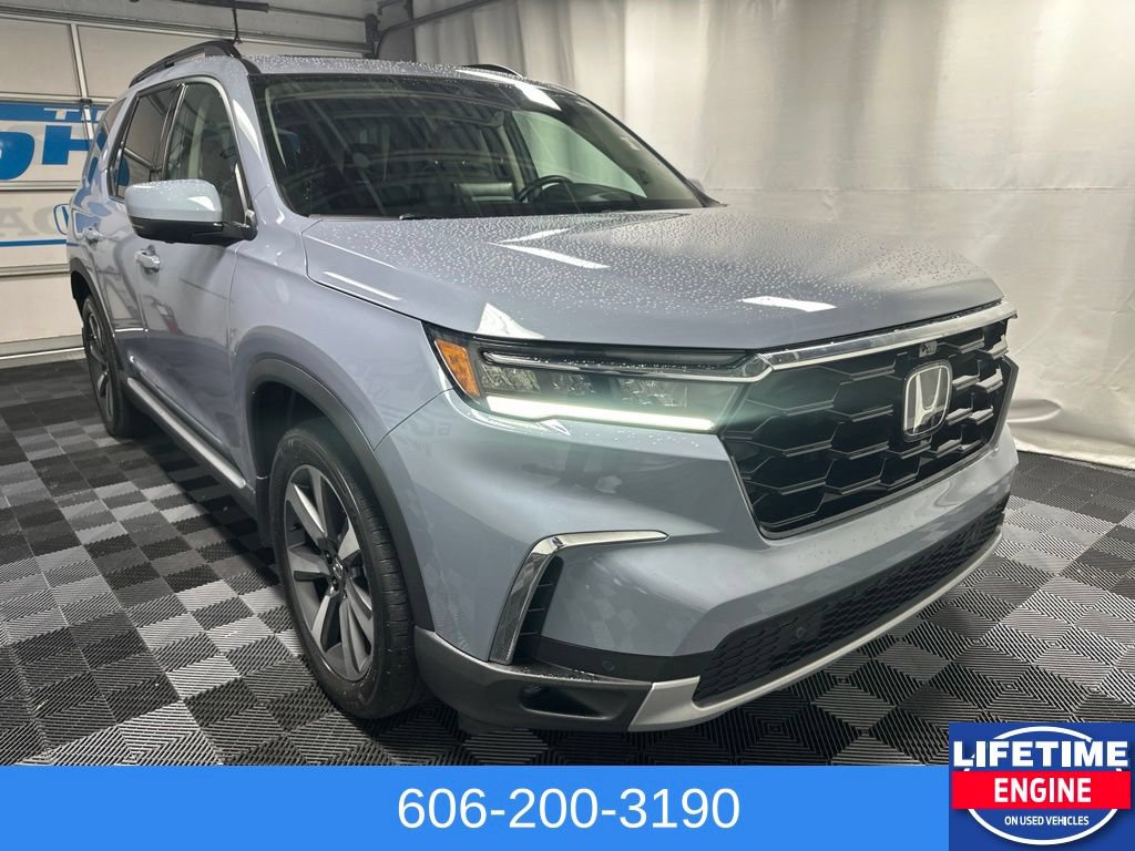 Used 2024 Honda Pilot Elite image 6