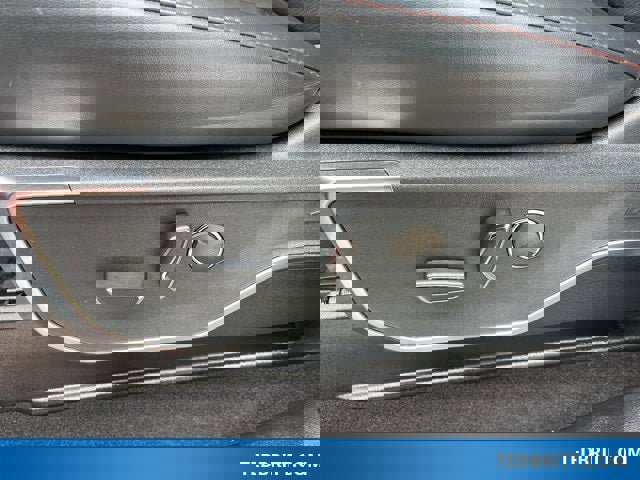 Certified 2025 Ford F150 Raptor w/ Equipment Group 803A Raptor R image 44