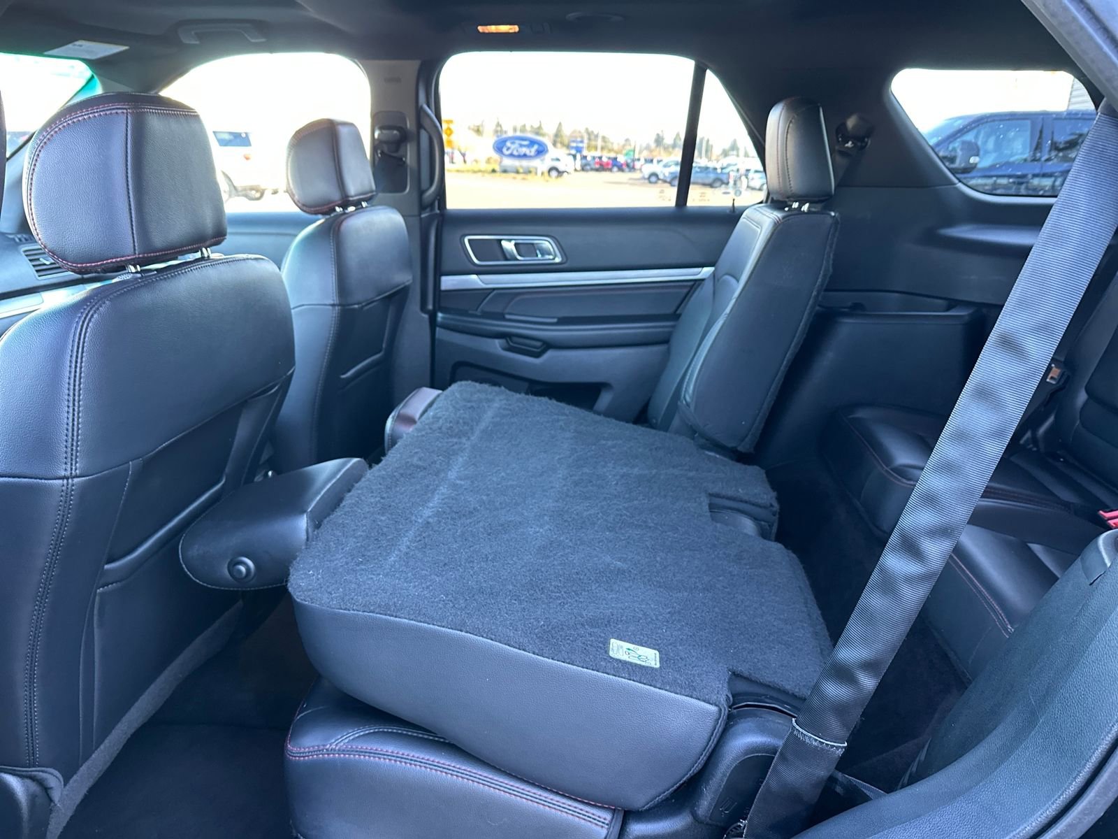 Used 2017 Ford Explorer Sport image 11