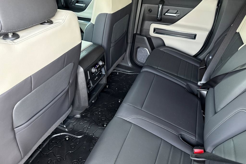 New 2026 GMC Hummer EV 4x4 Crew Cab image 10