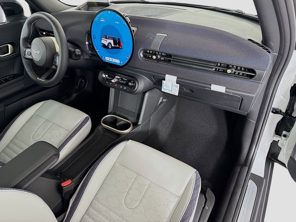 New 2026 MINI Cooper 2-Door Hardtop image 18