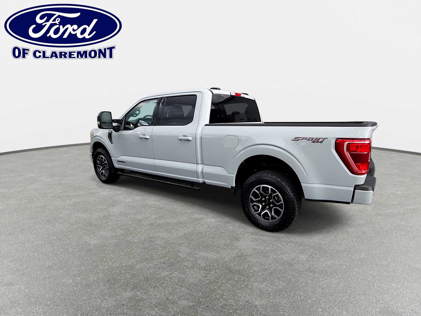 Used 2023 Ford F150 XLT w/ Equipment Group 302A High AWD/4WD image 6