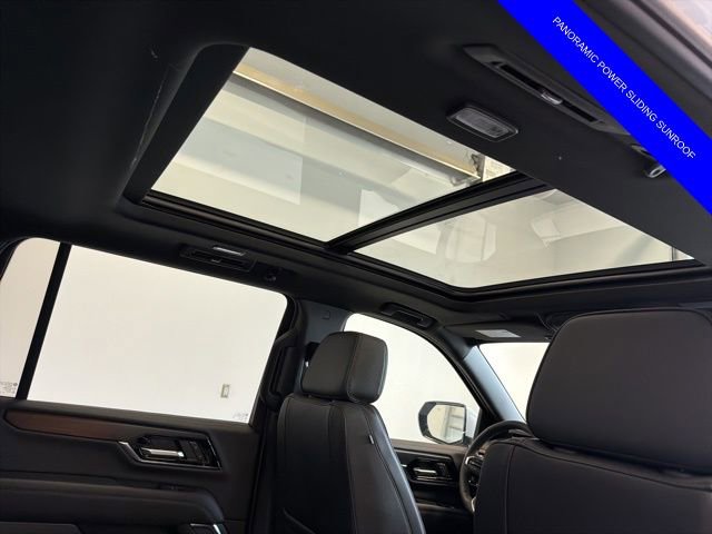 New 2026 GMC Yukon XL Denali w/ Sun & Power Step Package image 2