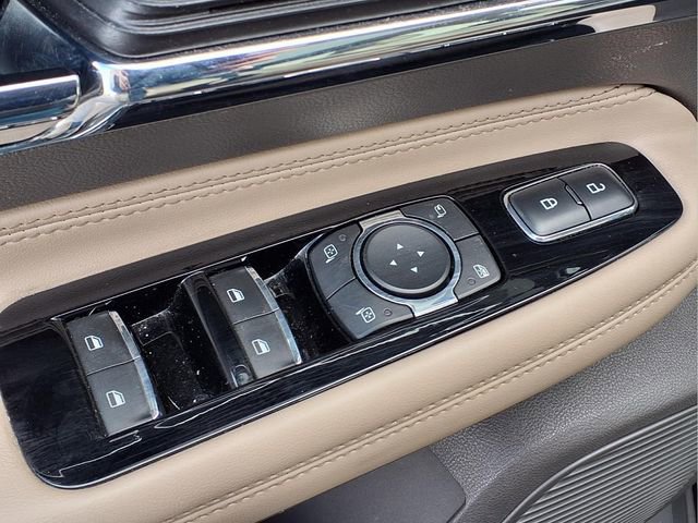 Used 2022 Lincoln Corsair AWD w/ Premium Package image 19