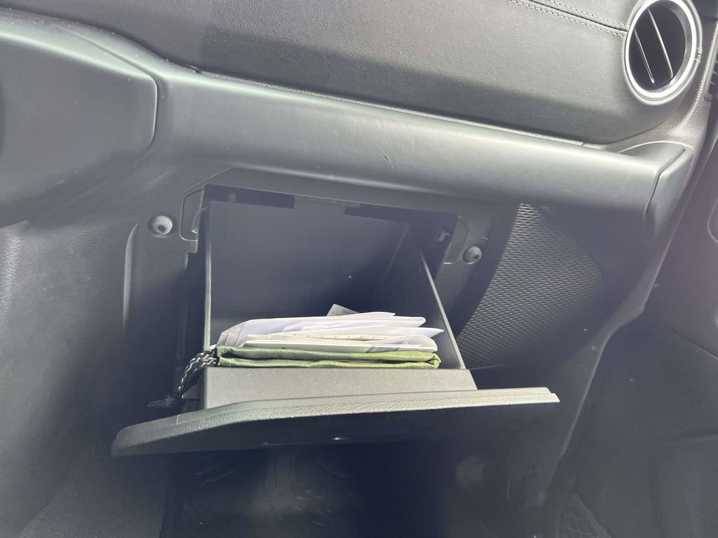 Certified 2020 Jeep Gladiator Overland image 39