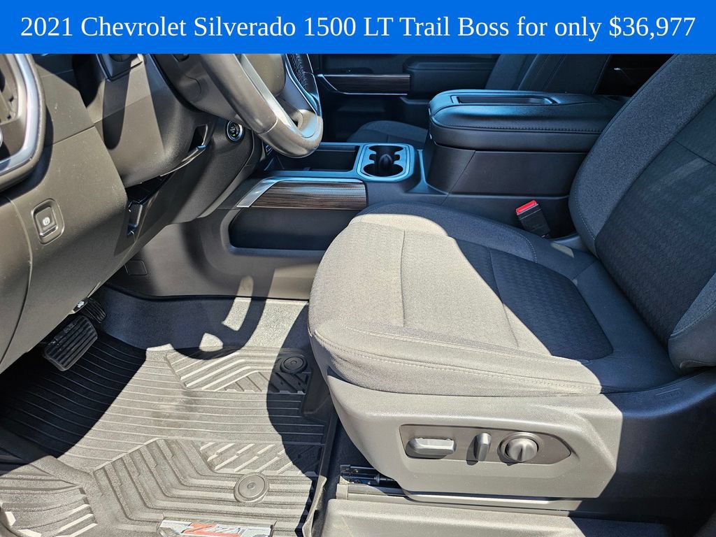 Used 2021 Chevrolet Silverado 1500 LT Trail Boss w/ Convenience Package II AWD/4WD image 22