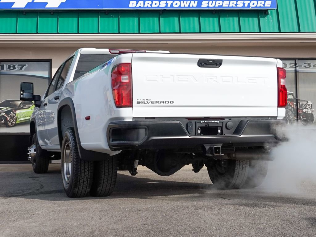 Used 2024 Chevrolet Silverado 3500 W/T image 4