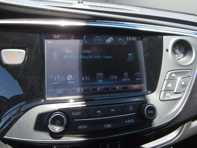 Used 2020 Buick Envision Premium w/ Driver Confidence Package AWD/4WD image 19