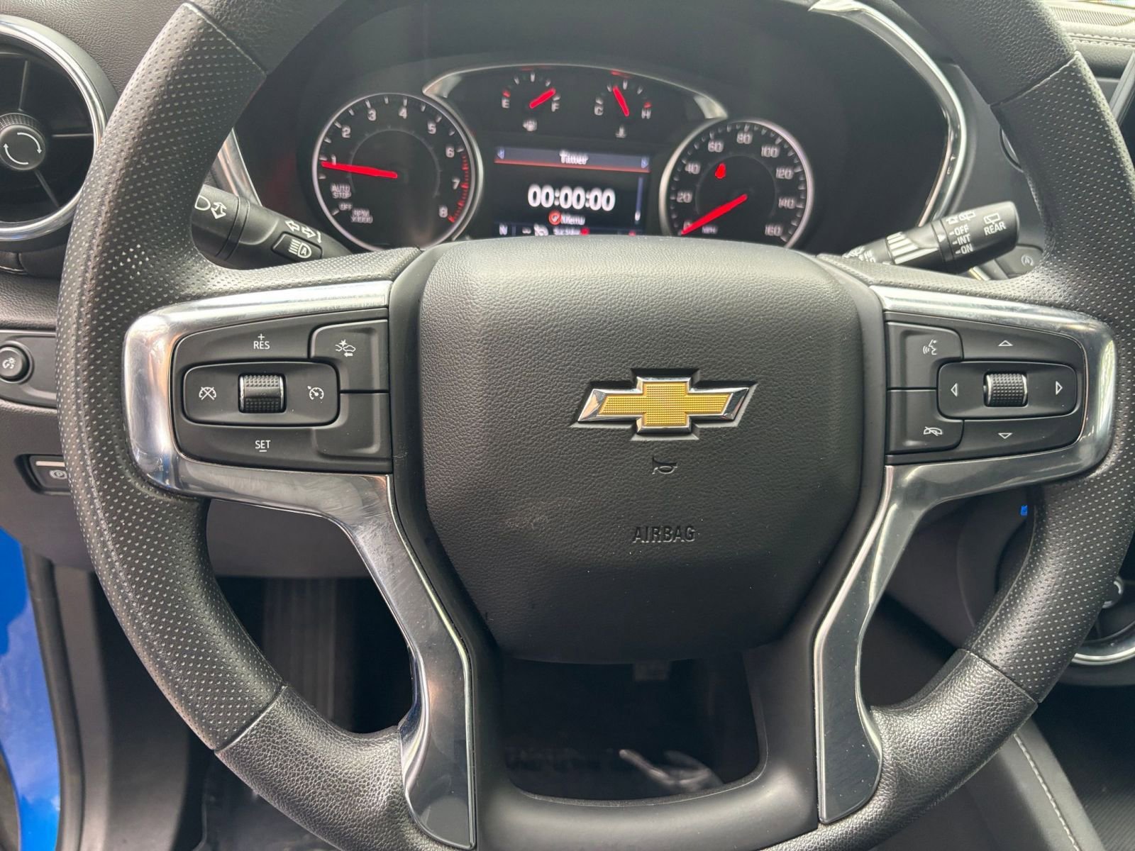 Used 2025 Chevrolet Blazer LT FWD image 28