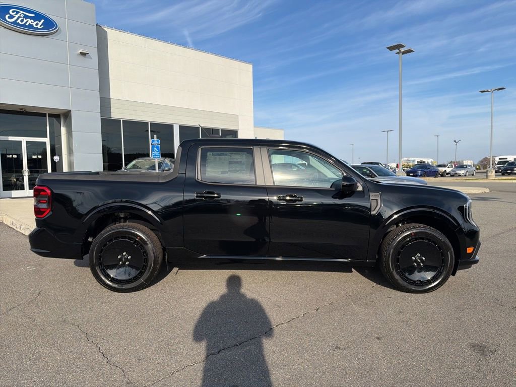 New 2026 Ford Maverick Lobo image 2