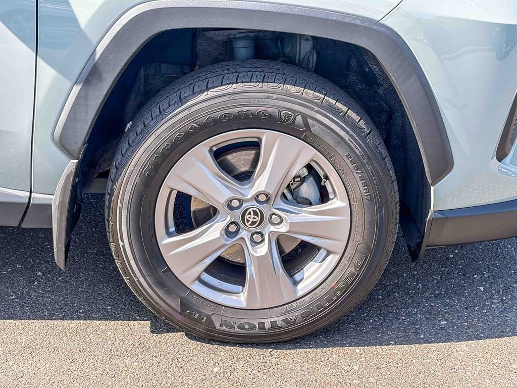 Used 2023 Toyota RAV4 XLE w/ Convenience Package AWD/4WD image 13