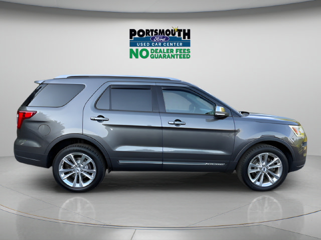 Used 2019 Ford Explorer XLT w/ Equipment Group 202A AWD/4WD image 31