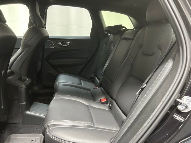 Certified 2025 Volvo XC60 T8 Ultra image 13