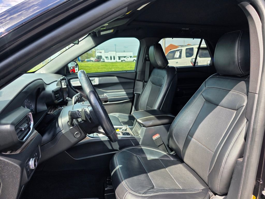 Used 2020 Ford Explorer Limited image 10