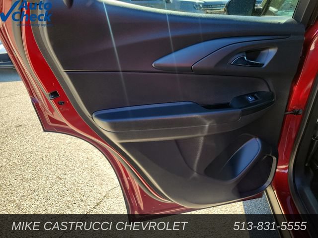 Used 2023 Chevrolet TrailBlazer RS w/ Technology Package AWD/4WD image 18