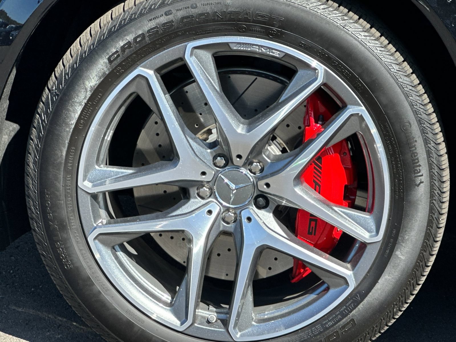 Used 2025 Mercedes-Benz GLE 63 AMG S image 32